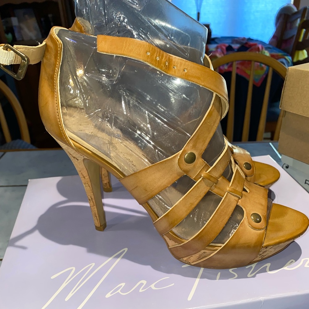 Marc Fisher Heels size 8